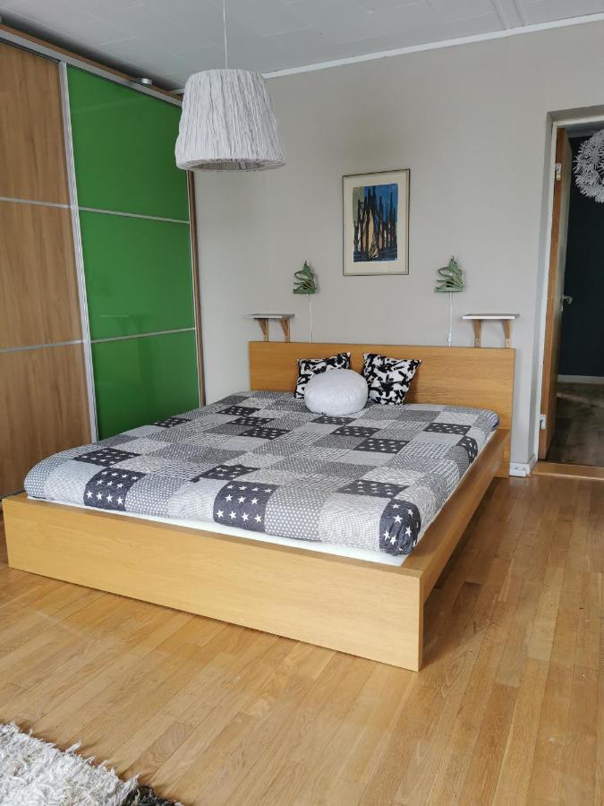 Апартаменты Gamla Skolan Rum & Oevernattning I Spjutstorp Экстерьер фото